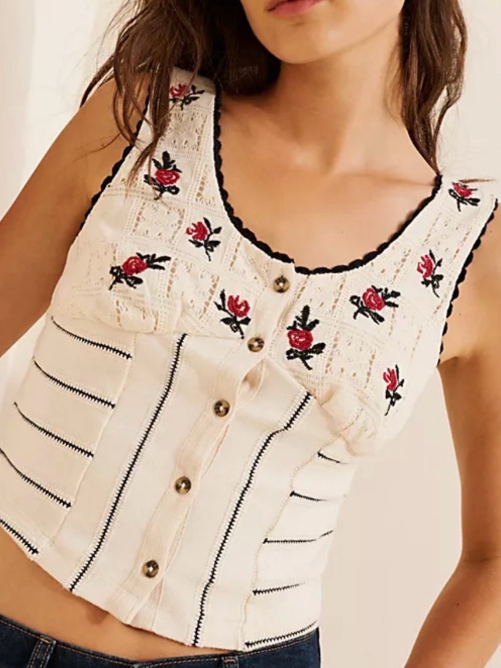 Free people rose bud S Embroidered Ivory Knit Tank Top with Red Rose Detail